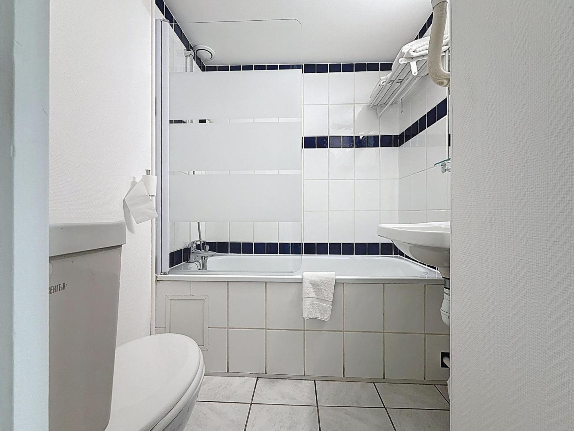 Quadruple Room 1 Double Bed 2 Single Beds Mezzanine